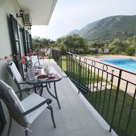 Villa Adonis Halikounas Ngoại thất bức ảnh