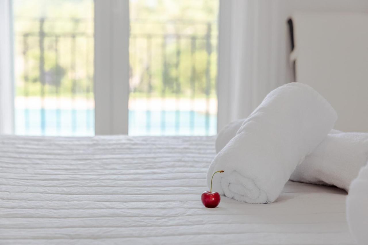 Villa Adonis Halikounas Ngoại thất bức ảnh