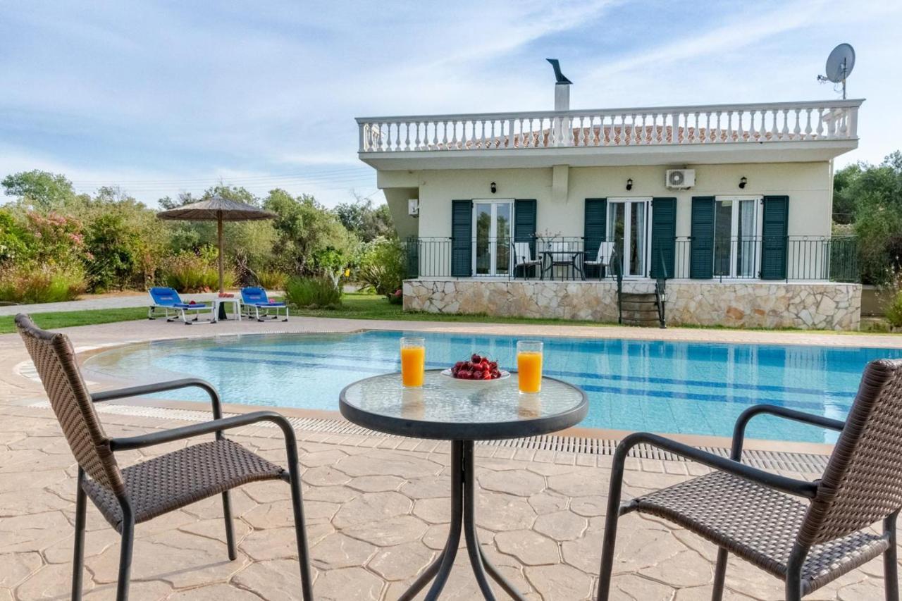 Villa Adonis Halikounas Ngoại thất bức ảnh