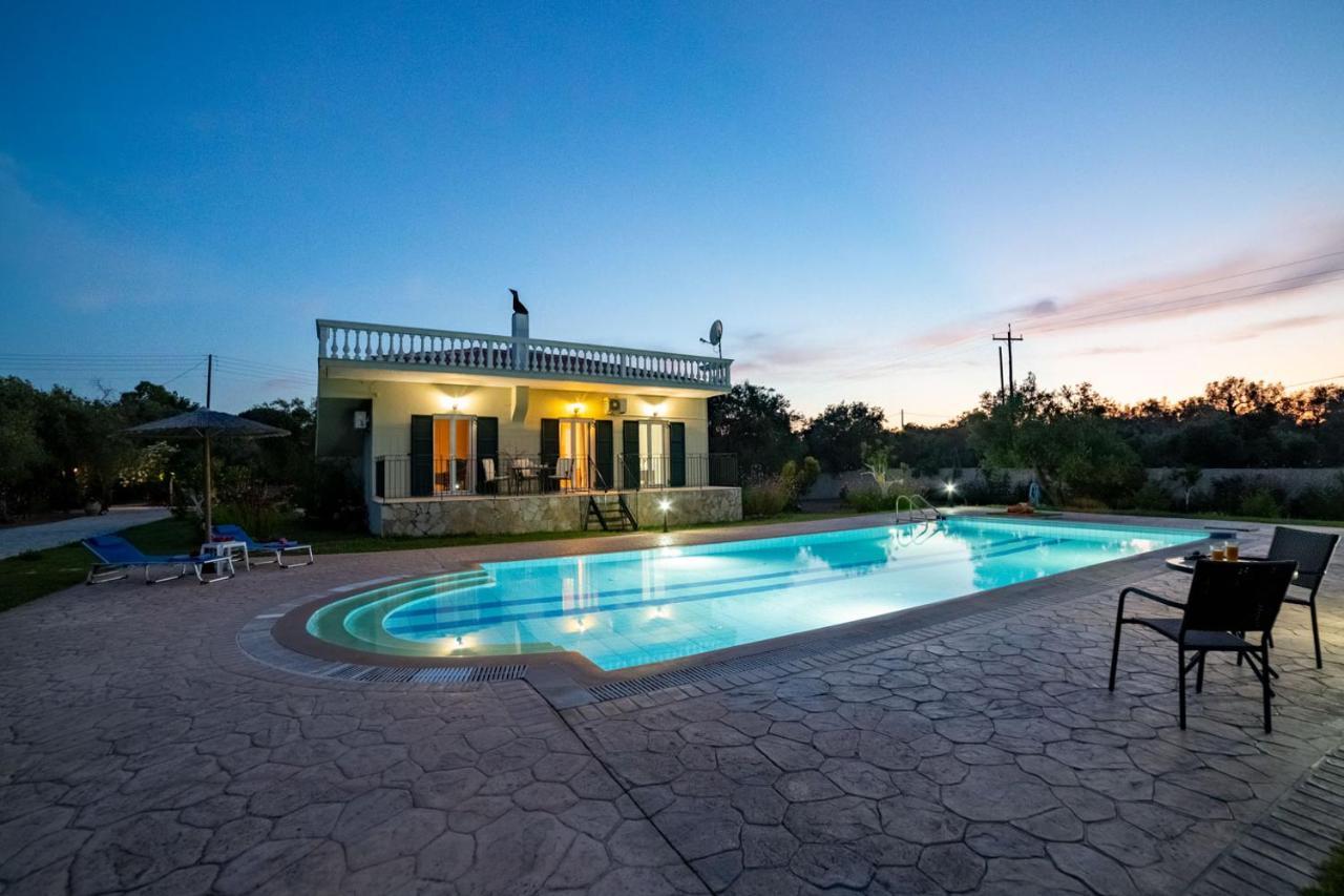 Villa Adonis Halikounas Ngoại thất bức ảnh