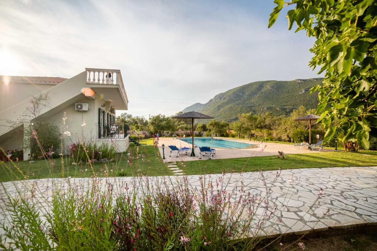 Villa Adonis Halikounas Ngoại thất bức ảnh