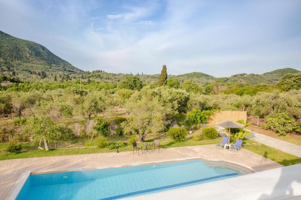 Villa Adonis Halikounas Ngoại thất bức ảnh