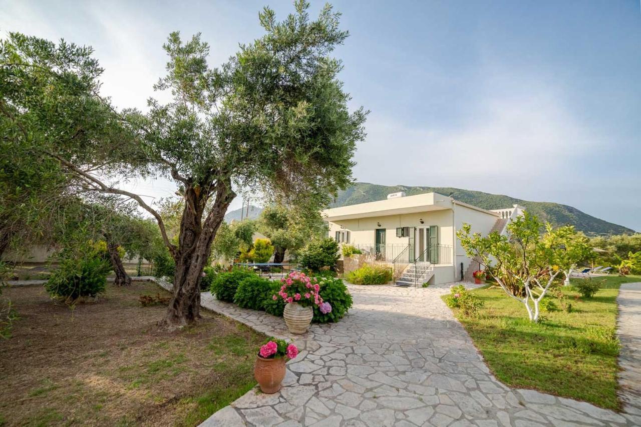 Villa Adonis Halikounas Ngoại thất bức ảnh